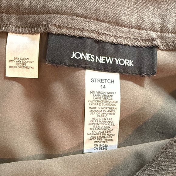 Liz Claiborne Stretch Wool Fit and Flare Long Skirt - Picture 7 of 7